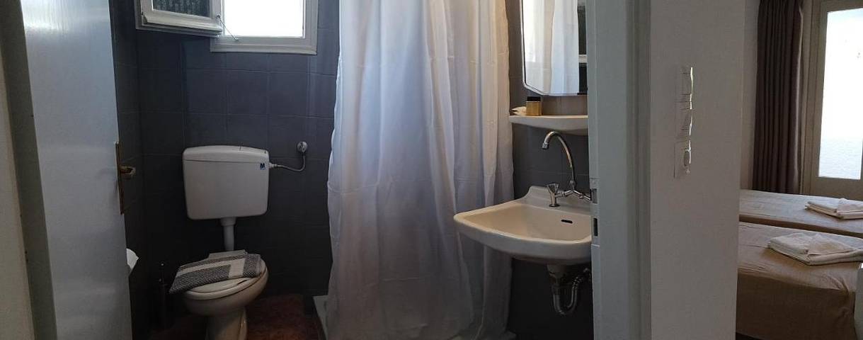 Chambre d’hôte pour 2 personnes, avec jardin dans Patmos - 4