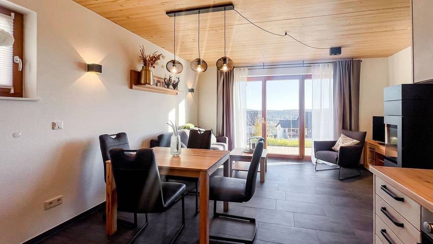 Natuurhuisje voor 4 personen, with Terras and Tuin as well as Sauna and Uitzicht in Sauerland