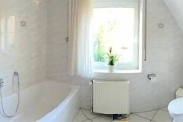 Ferienhaus für 6 Personen, mit Terrasse und Garten in Sögel - 4