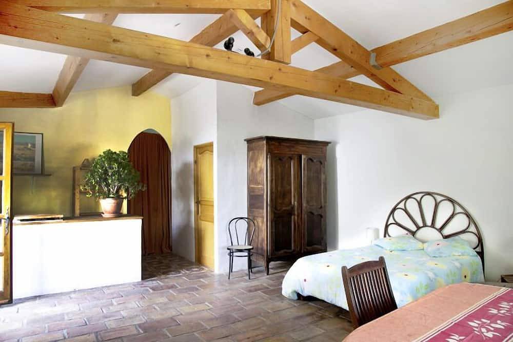 An Oasis in the South of France in Orthoux-Sérignac-Quilhan, Le Vigan region