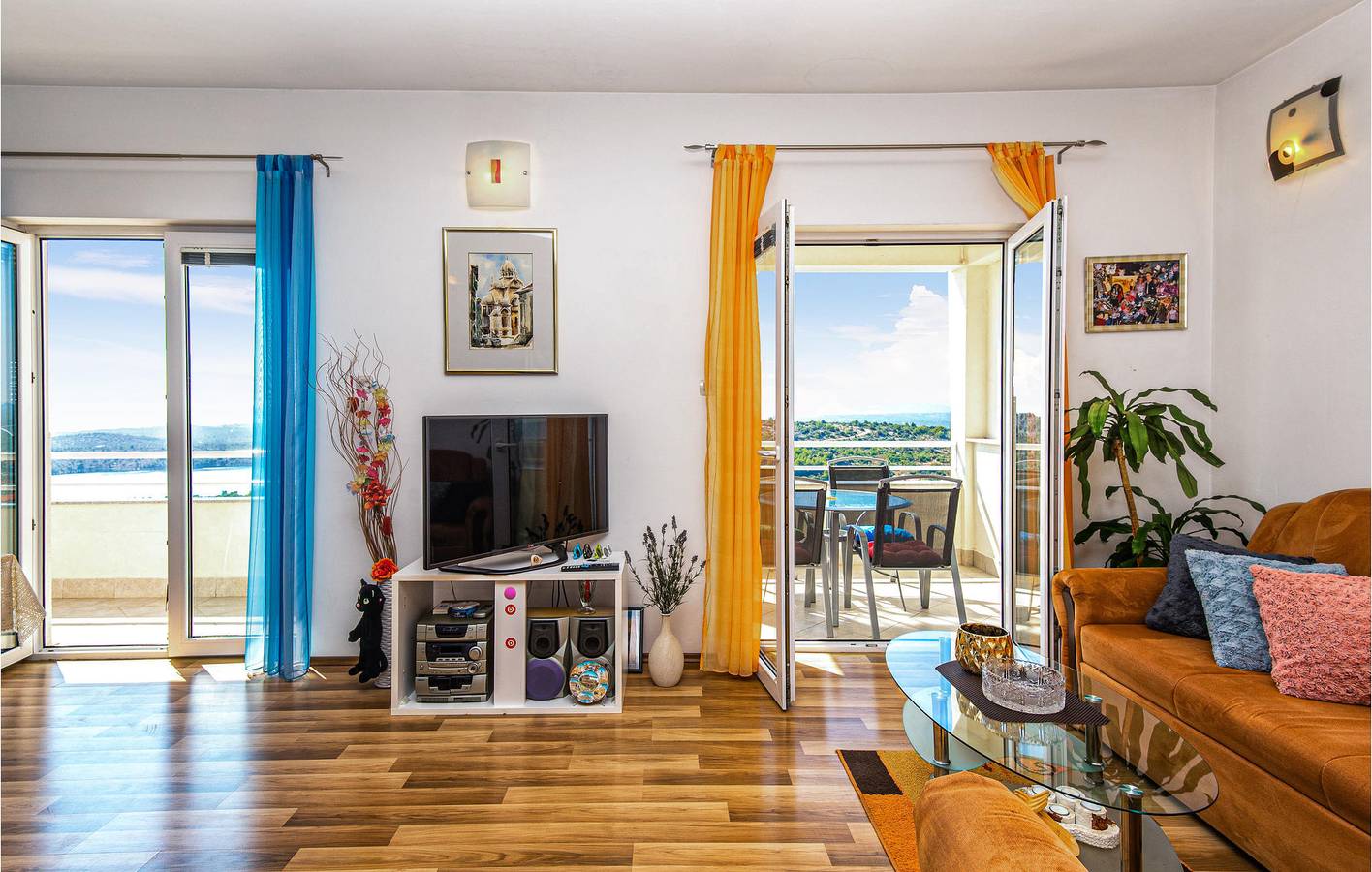 Ganze Ferienwohnung, Ferienwohnung für 5 Personen mit Terrasse in Sibenik, Šibenik-Knin