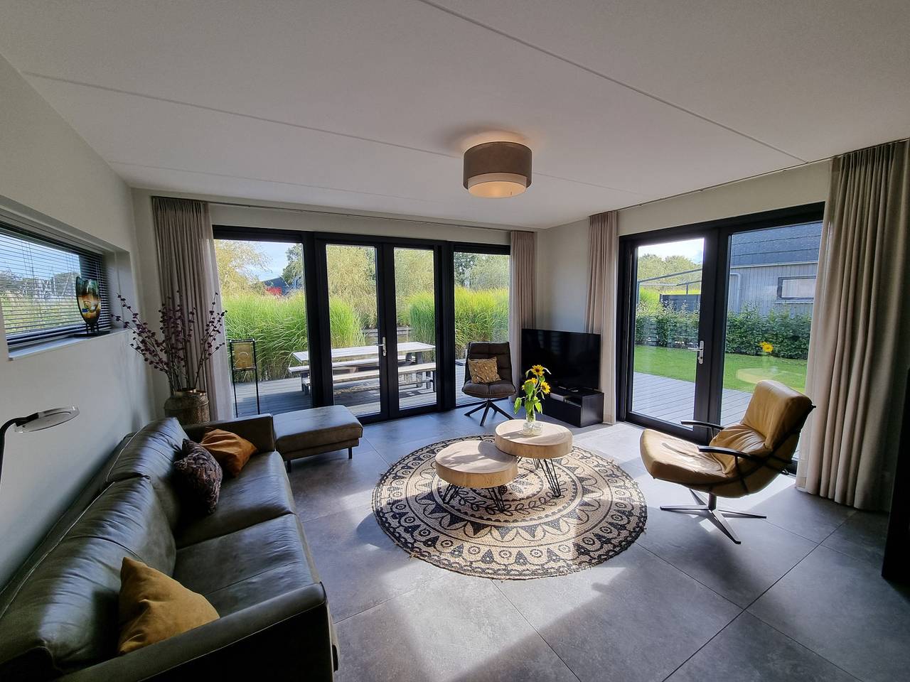 Luxuriöse freistehende 6-Personen-Watervilla direkt am Slotermeer gelegen in Balk, Ijsselmeer