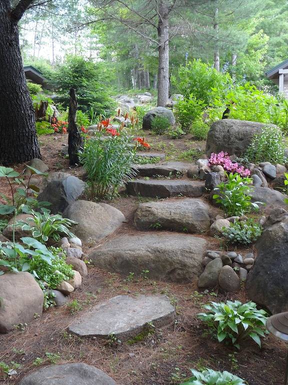 Forest Gardens Getaway ist ein Bed & Breakfast im schönen Up! in Gogebic County