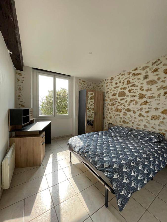 Gîte pour 4 personnes, avec vue et jardin dans Lac d'Uby - 2