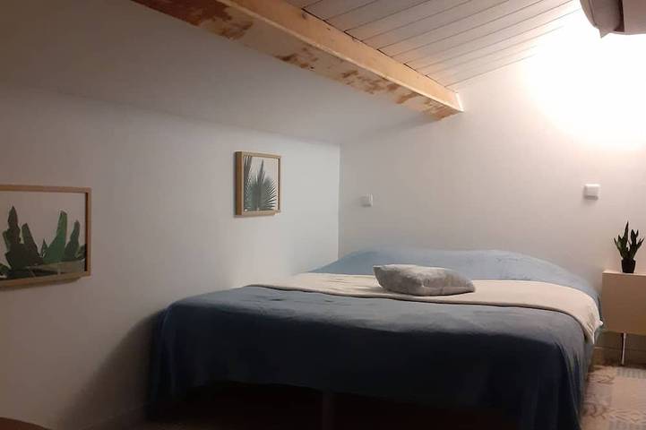 Ganze Wohnung, Quiet semi-detached house with swimming pool in Grasse, Mittelmeerküste (Frankreich)