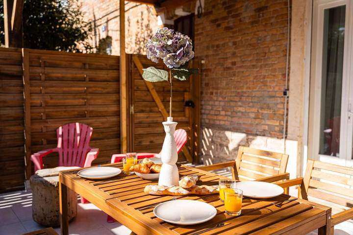 Location de vacances pour 4 personnes, avec Balcon et Terrasse dans Salin-de-Giraud