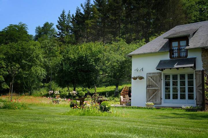 Gîte pour 4 personnes, avec Terrasse et Jardin