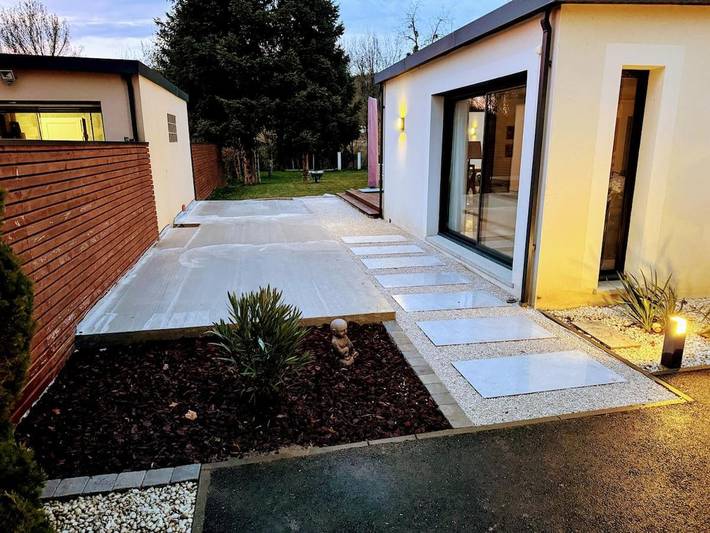 Location de vacances pour 11 personnes, avec Terrasse ainsi que Jardin et Piscine à Saint-Sulpice-la-Pointe - 4