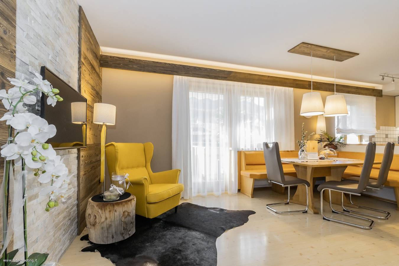 Ganze Wohnung, Ferienwohnung "Apartment Wieser 2" mit Bergblick, beheiztem Pool und Wlan in St. Pauls, Eppan an der Weinstraße