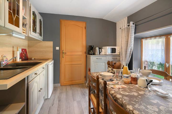 Chambre d’hôtes 'Chambre Romance' avec Wi-Fi in Englebelmer, Région d'Amiens
