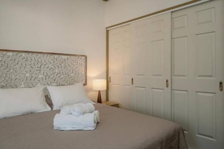 Gîte pour 4 personnes, avec piscine ainsi que vue et jardin, animaux acceptés dans Faa'a - 4