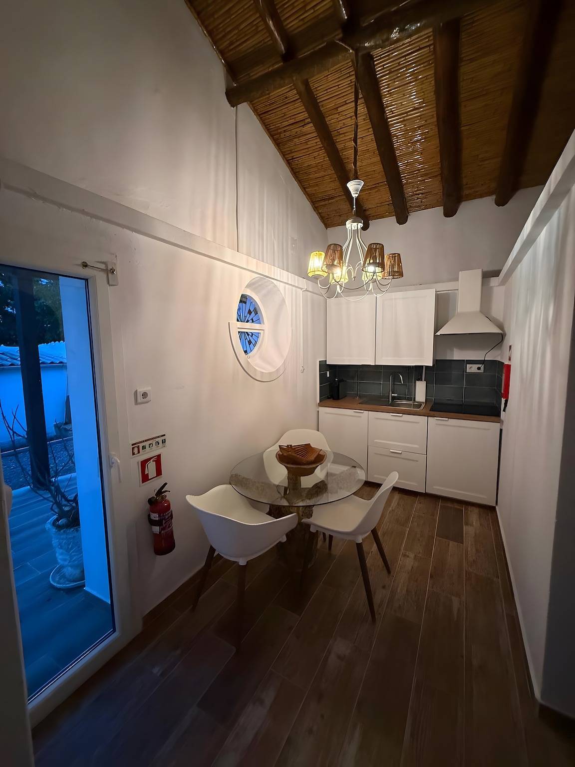 Ferienhaus 'Cacela Inn 1' mit Gemeinschaftsterrasse, Wlan und Klimaanlage in Manta Rota, Parque Natural da Ria Formosa