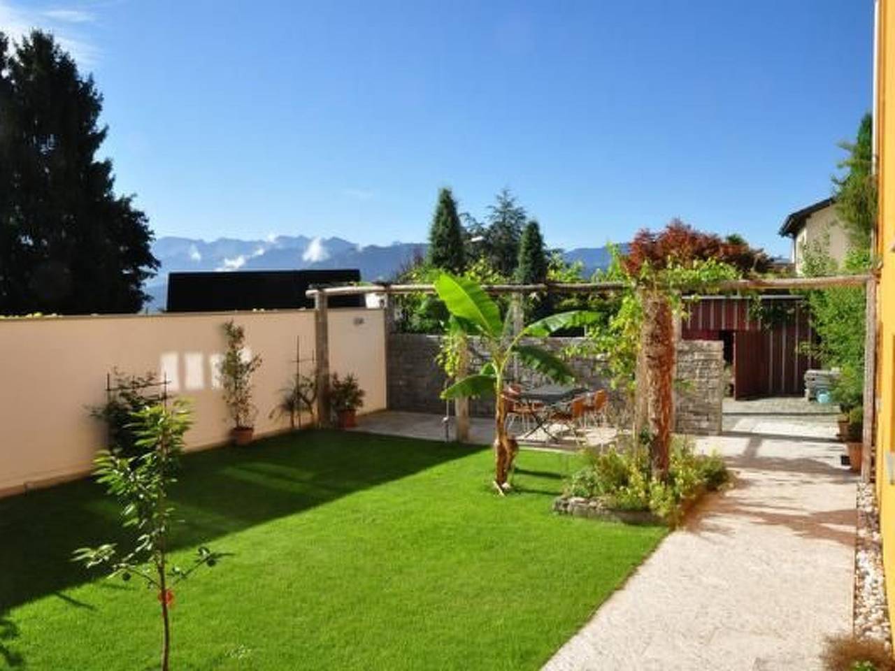 Entire apartment, 1,5 Zimmer Ferienwohnung in Meggen, Lake Lucerne