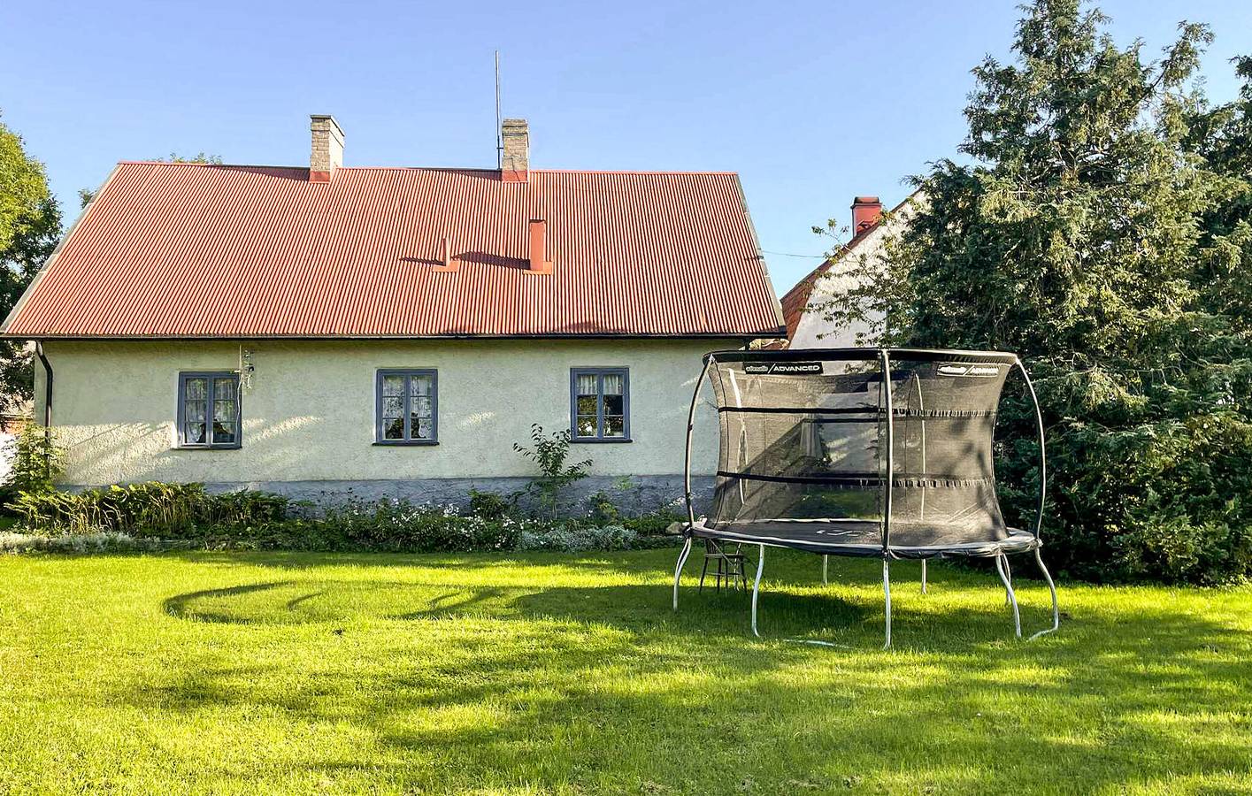 Feriehus for 8 personer med hage in Vallstena, Gotland