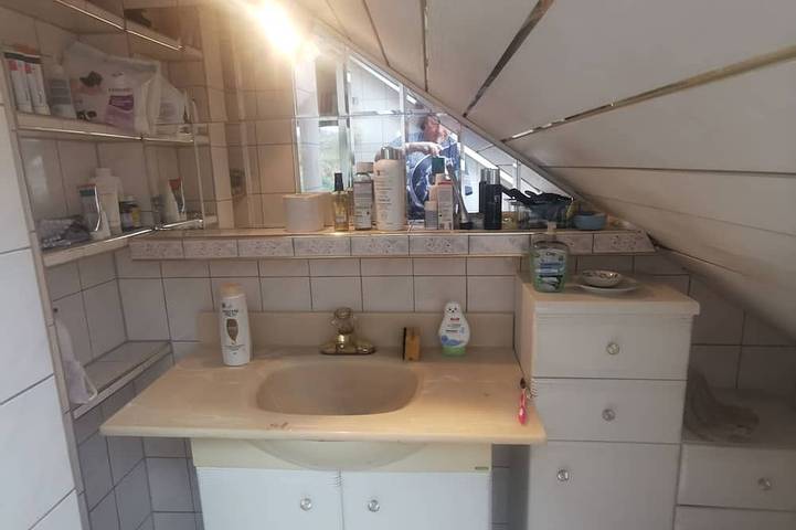 Gemütliche Ferienzimmer in Einfamilienhaus mit Terrasse. Haustierfreundlich! in Radebeul, Meißen Region