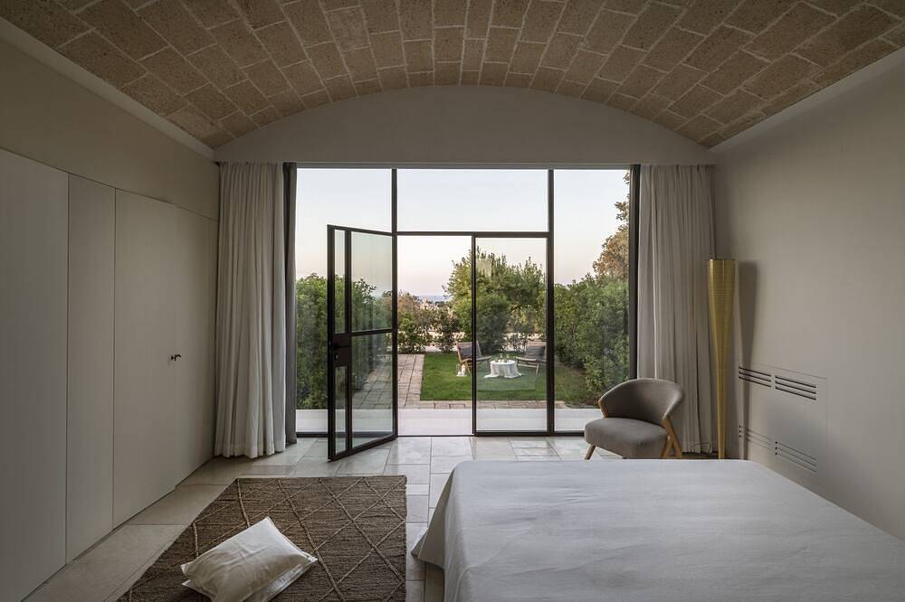 Finamore - Panoramic villa with sea view, pool, forest, 4-5 bedrooms, Monopoli in San Bartolomeo (Bari), Monopoli