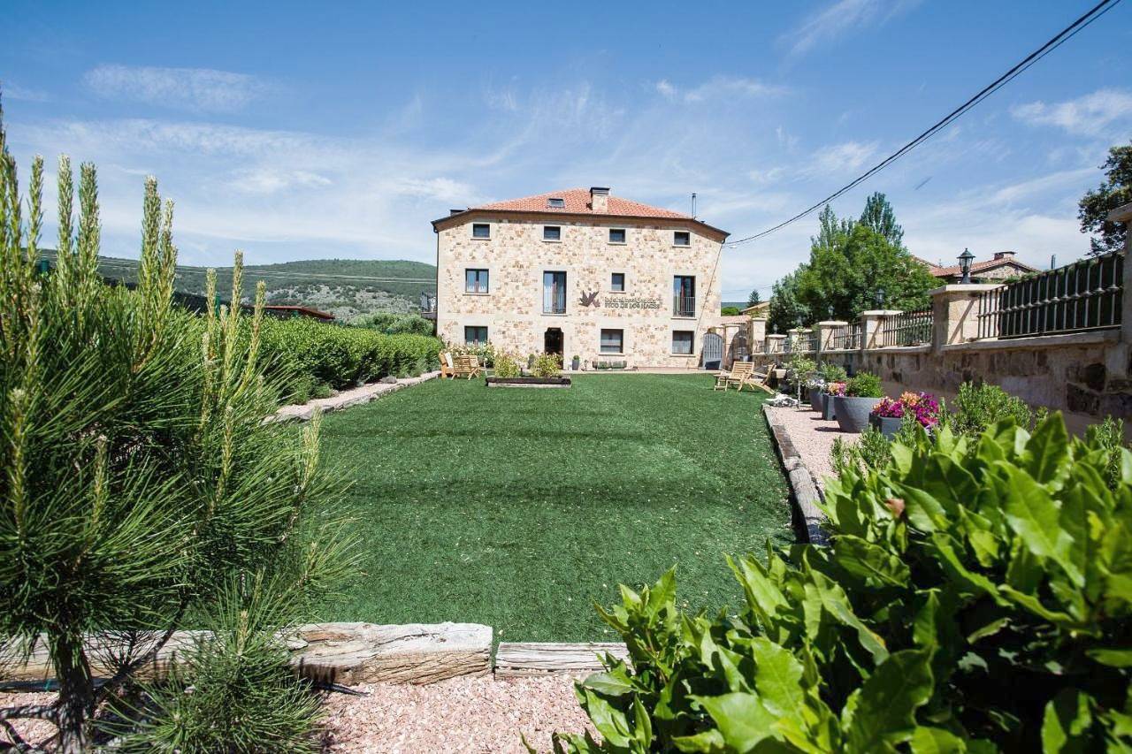Deluxe Suite with Spa Bath in Garray, Provincia de Soria