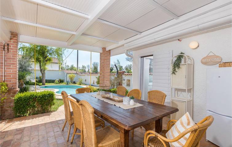 Ferienhaus für 8 Personen, mit Terrasse, mit Haustier in Sisan - 2