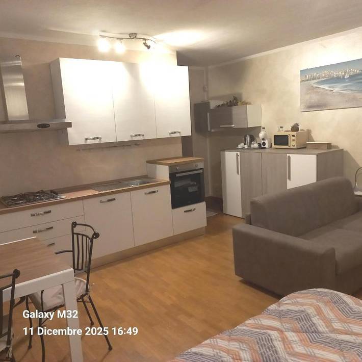 B&b per 5 persone, con giardino e piscina nonché panorama, con animali domestici in Provincia di Verona