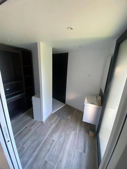Location de vacances pour 4 personnes, avec terrasse à Clermont-l'Hérault - 4