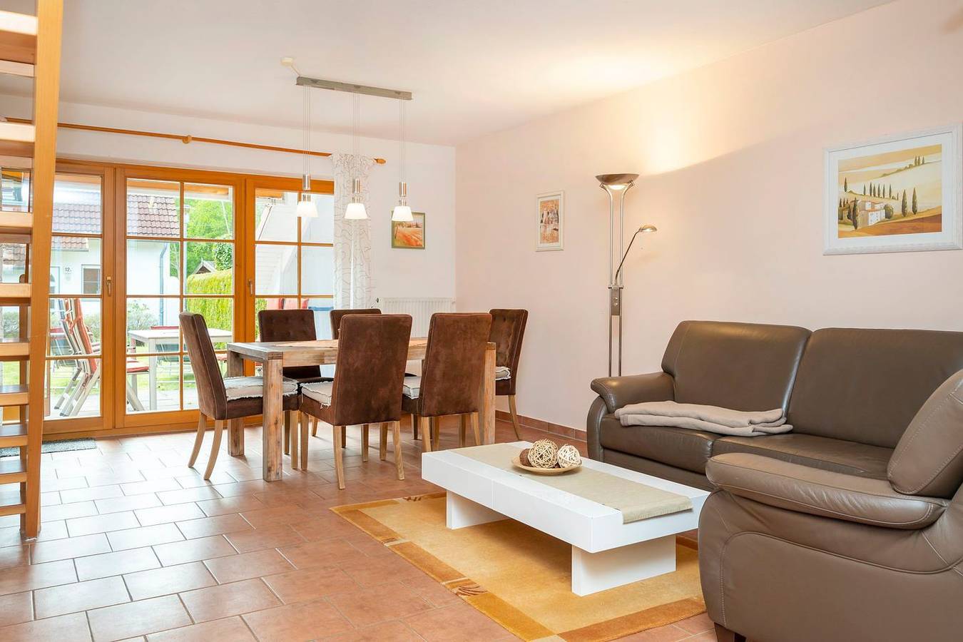 Komfortables Reihenhaus in Zingst mit Terrasse, Garten und beheiztem Indoor-Pool in Zingst, Fischland - Darß - Zingst