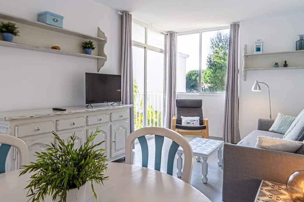 Ganze Wohnung, Apartment with parking included only 50m beach in Platja del Morer (Sant Pol de Mar), Sant Pol de Mar