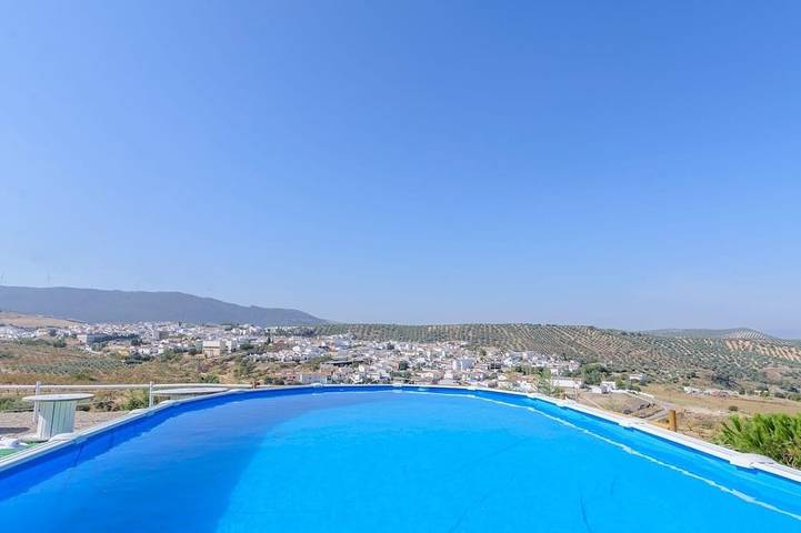 Villa voor 20 personen, met terras en tuin - 1
