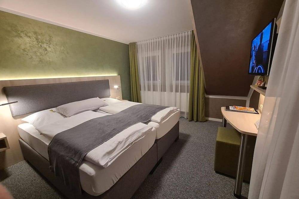 Double room, shower, Wc, non-smoking - Verwöhn Pension Wiesengrund in Ochsenkopf, Bischofsgrün