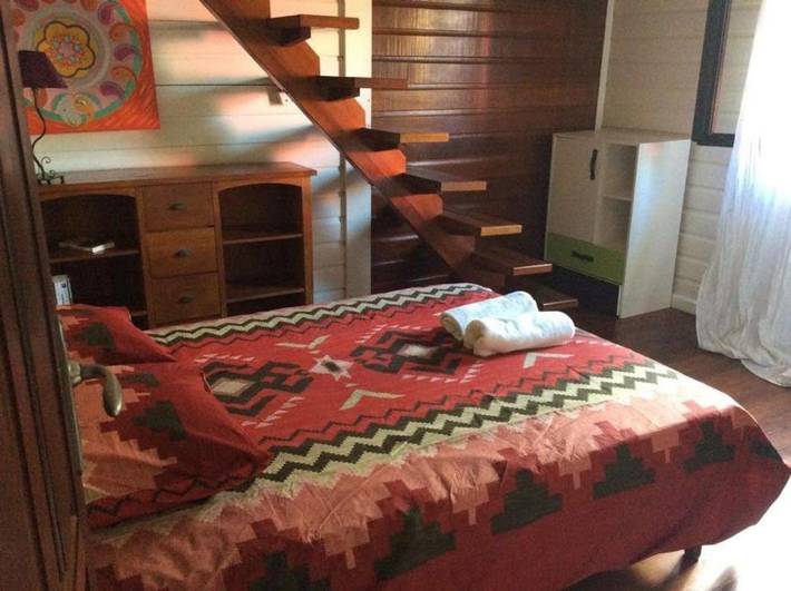 Villa pour 12 personnes, avec jardin et bassin pour enfant ainsi que jacuzzi et piscine, adapté aux familles dans Saint-Gilles les Bains - 4