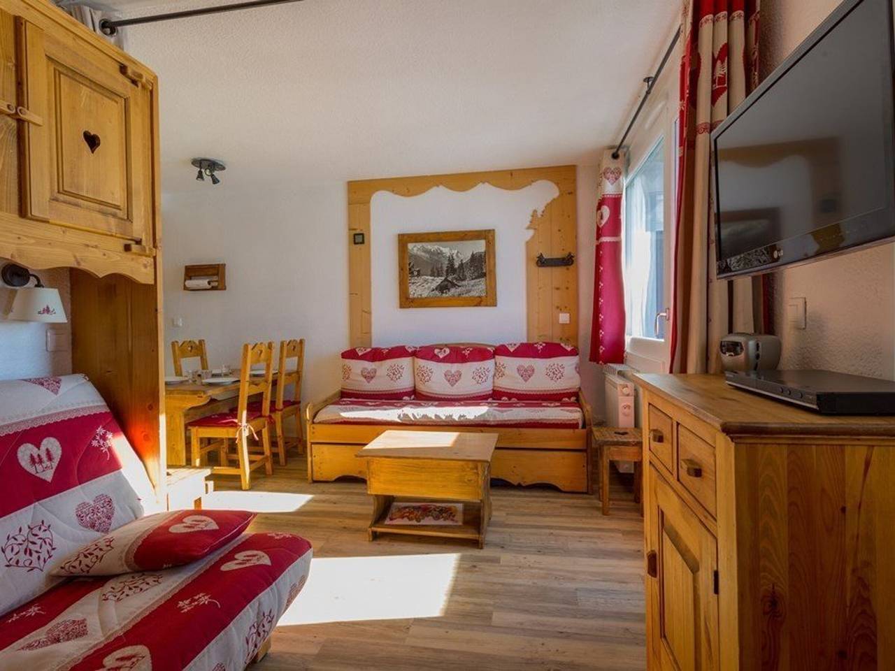 Apartamento entero, Apartamento renovado, 4 personas, Val Thorens, balcón, acceso directo a esquí, zona tranquila in Val Thorens, Les Trois Vallées