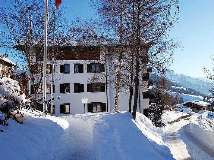 Entire holiday apartment, Ferienwohnung Bellevue - 3.5 room apartment for 6 persons, 62m2 in Luzein, Plessur alps