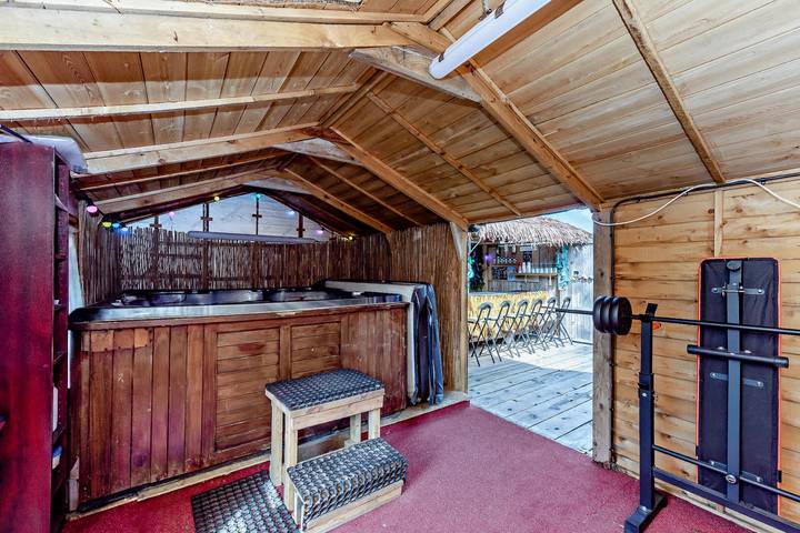 Host & Stay | Thornbank in Oving, West Sussex