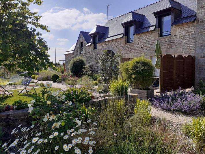 Chambre d’hôte pour 2 personnes, avec Terrasse et Jardin