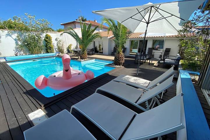 Holiday rental for 10 people, with garden and terrace as well as hot tub in Arcachon