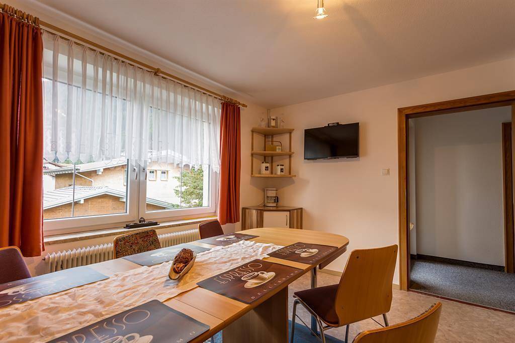 Ganze Ferienwohnung, Appartement Holzknecht in Längenfeld, Ötztal