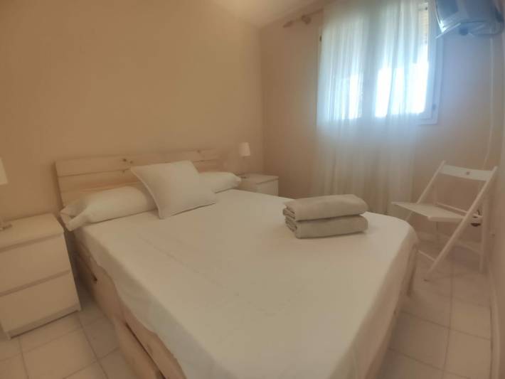 Apartamento de vacaciones para 6 personas, con balcón y piscina - 1