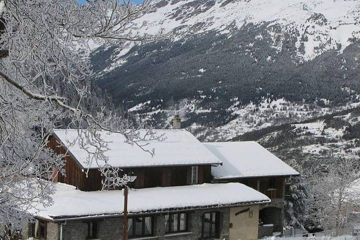 Maison pour 16 personnes, avec terrasse et jardin à Modane