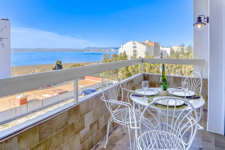 Holiday apartment for 6 people, with terrace - 1