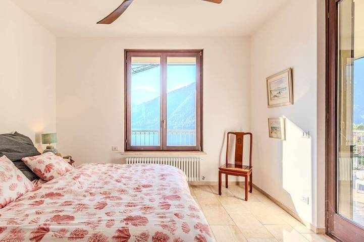 Miralago in Valsolda, Lago di Lugano (Italia)