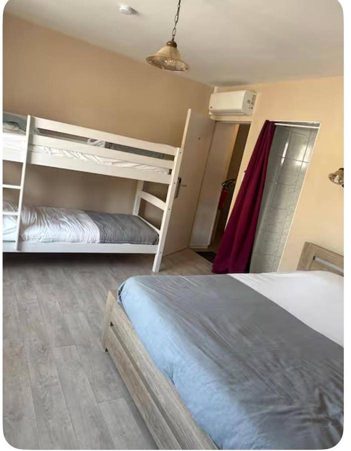 Maison d’hôte pour 4 personnes, avec terrasse dans Toul - 2