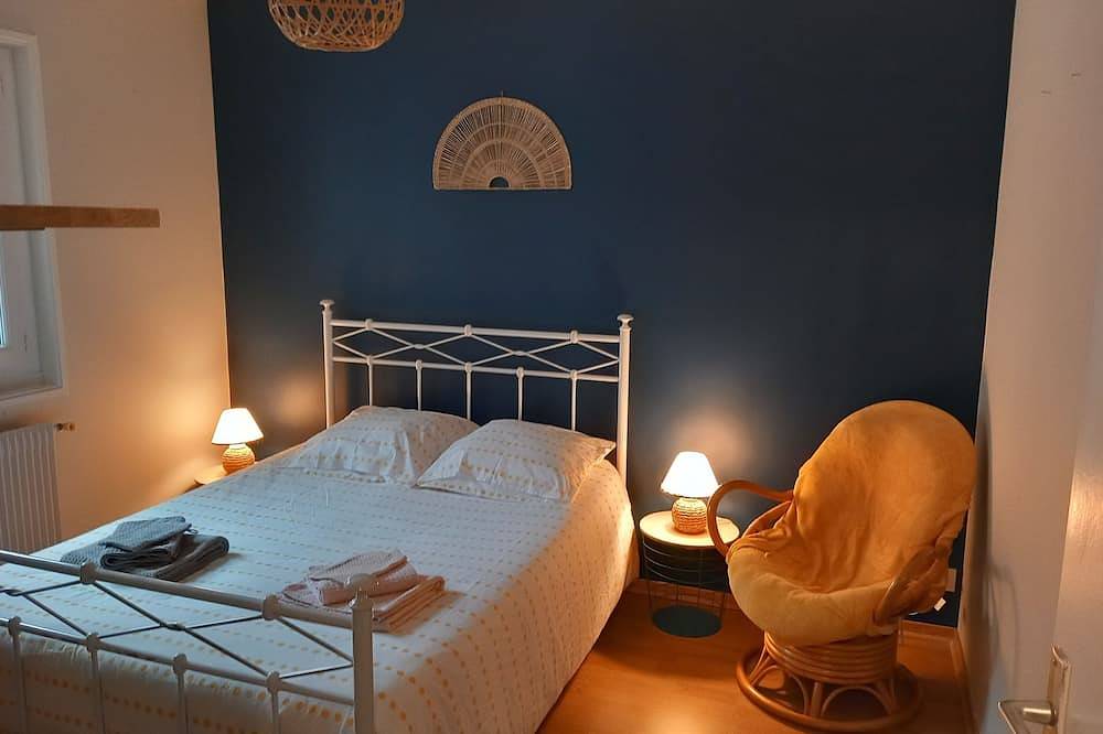 Appartement entier, \"L'Abri\" au cœur du massif du Mézenc, massages bien-être in Saint-Front, Mézenc