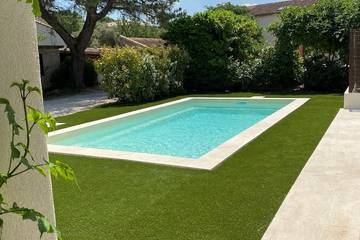 Gîte pour 6 personnes, avec terrasse et jardin à Villes-sur-Auzon