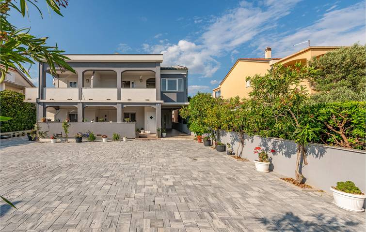 Ferienwohnung für 2 Personen, mit Terrasse auf Pag - 2