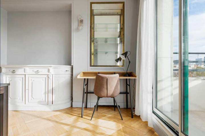 Gîte pour 4 personnes, avec terrasse à Noisy-sur-École - 2