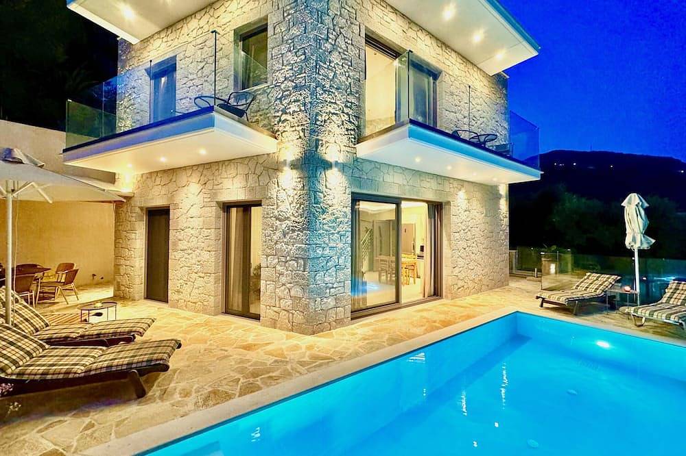 Casa vacanza a Corfù a partire da 471€ a notte