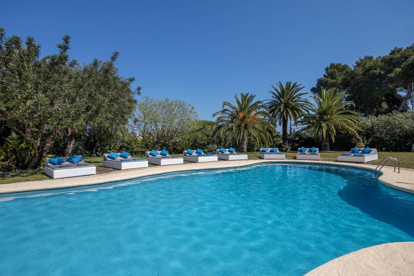 Casa vacanza a Jávea a partire da 604€ a notte