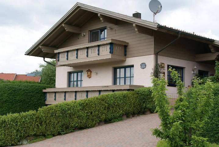 Ferienwohnung für 2 Personen, mit Balkon und Balkon/Terrasse sowie Terrasse und Garten in Bodenmais