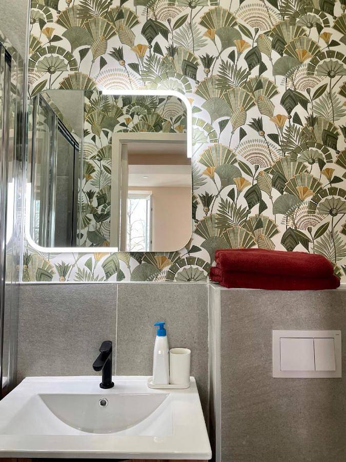 Gîte pour 2 personnes, avec vue dans Office De Tourisme D Hyeres