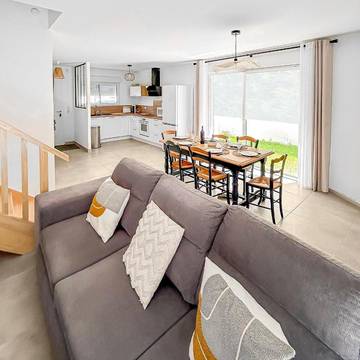 Gîte pour 6 personnes, avec terrasse et jardin à Ancenis