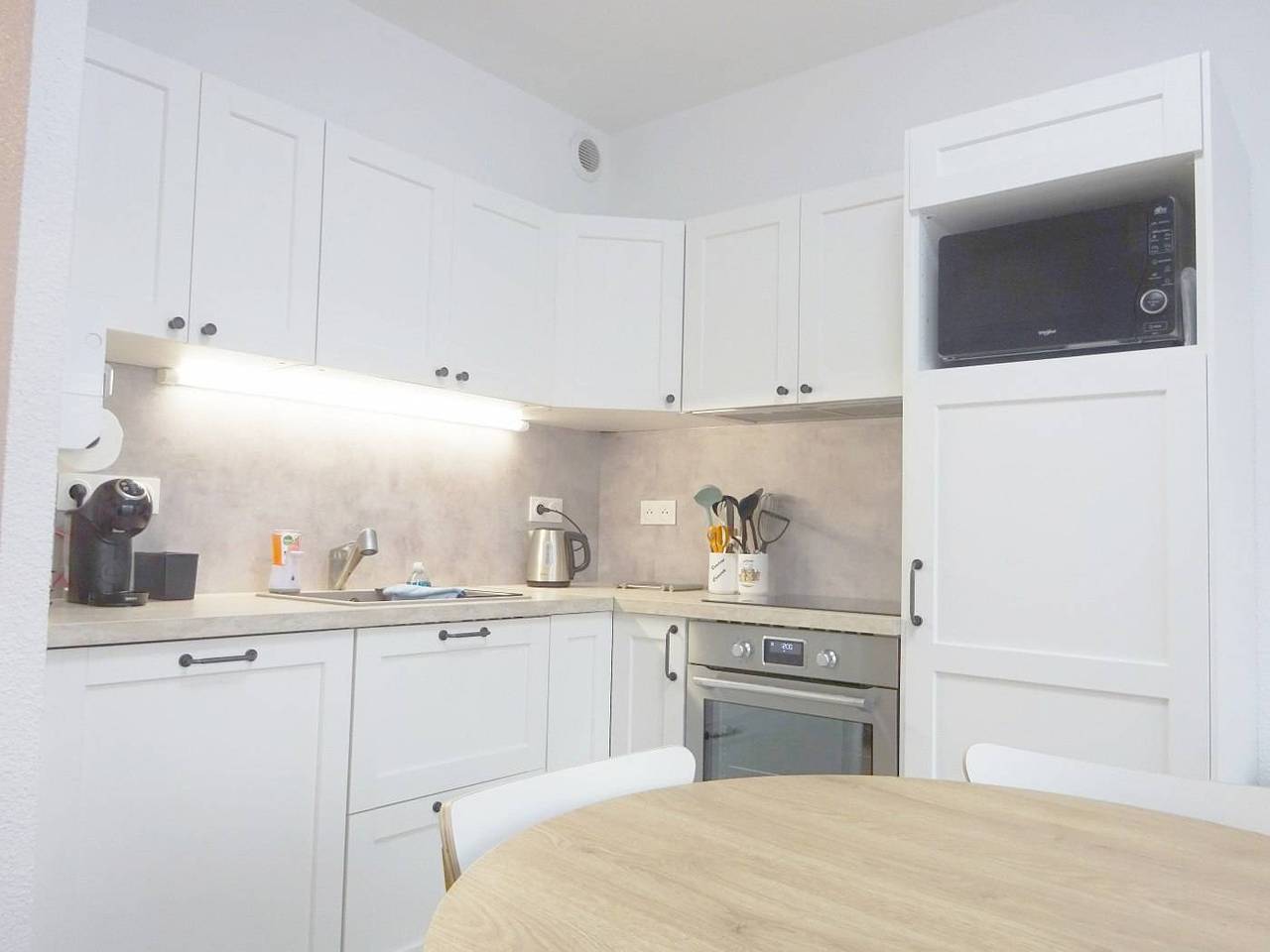 Apartamento entero, 4 person beachfront apartment in seaside resort in Pénerf, Damgan